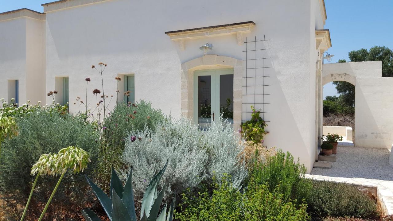 The Proud Garden Bed & Breakfast Каровиньо Екстериор снимка